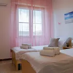Roby\'S Apartment