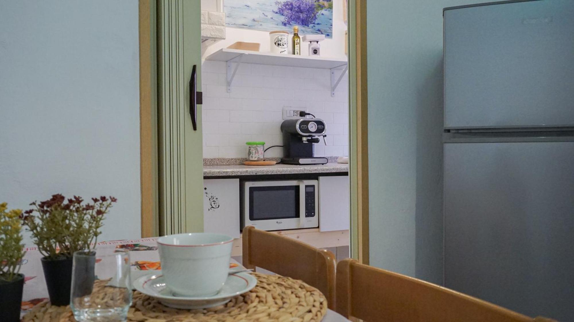 Roby's Apartment